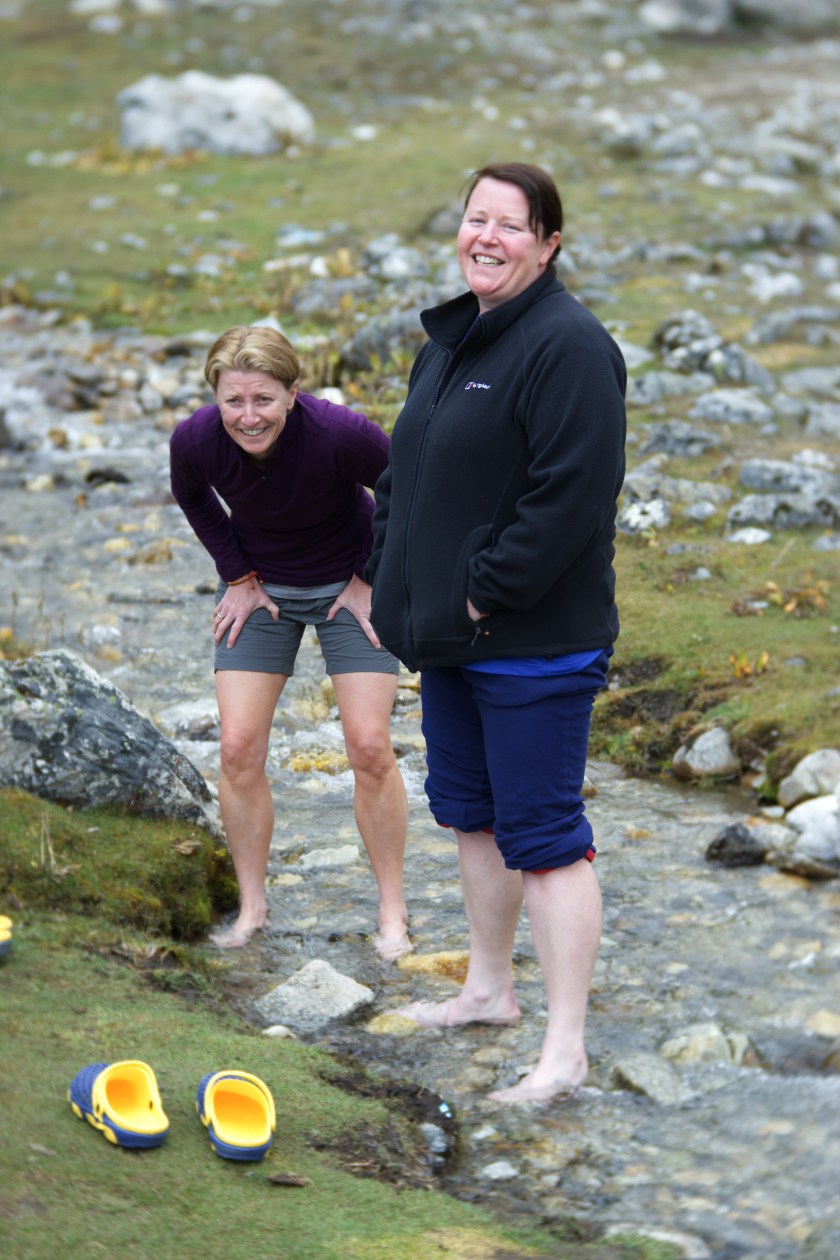 1A7908B0-5F28-486A-BB7D-744DD89DEFF9